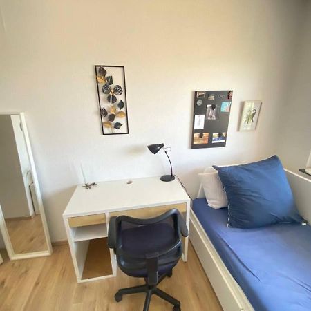 Bamberg Auf Einen Blick - Gemutliches Zimmer In Der Geteilten Wohnung Eines Freundlichen Paares Exterior foto